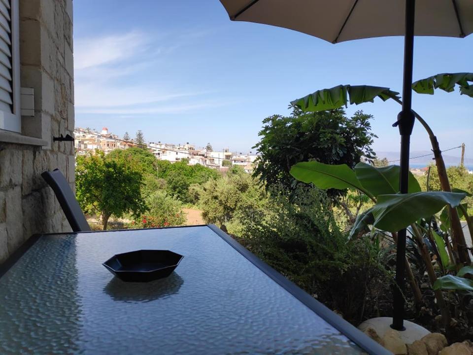 Xenia'S Countryside Guesthouse Agia Marina  Bagian luar foto