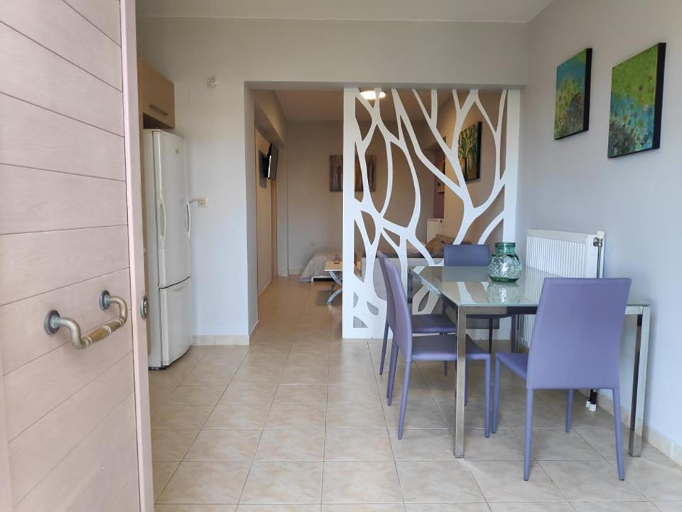 Xenia'S Countryside Guesthouse Agia Marina  Bagian luar foto